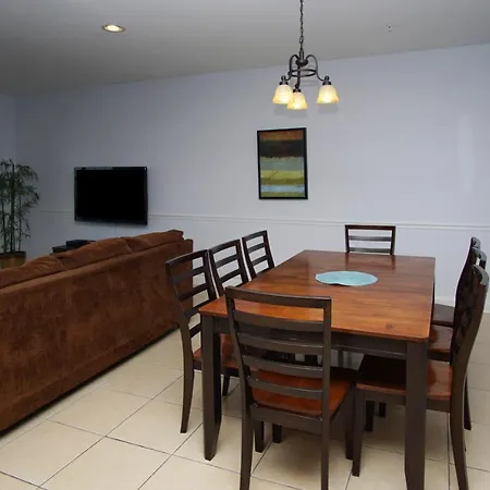 Coconut Grove 404 Villa